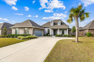 Waters subdivision in Gulf Breeze Soundside Drive